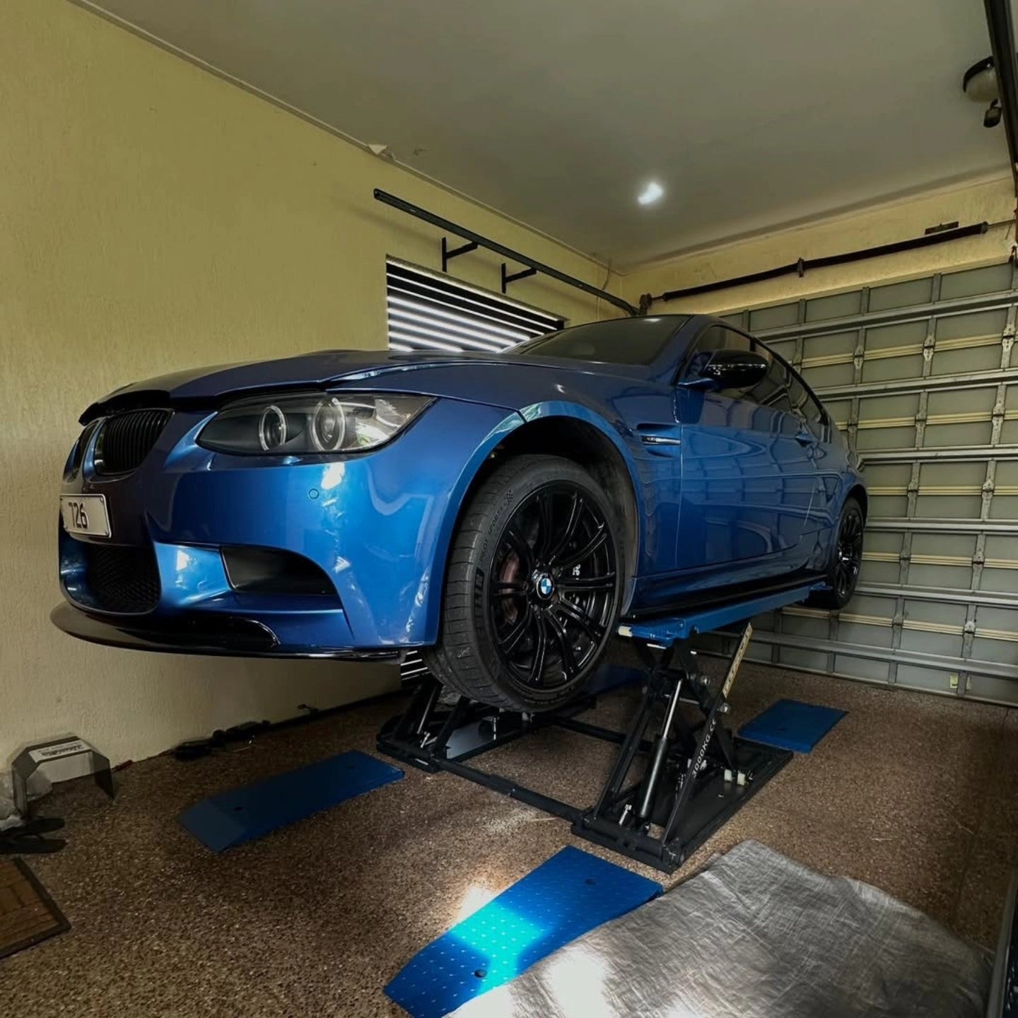 Scissor Hoist Low Vehicle Ramps