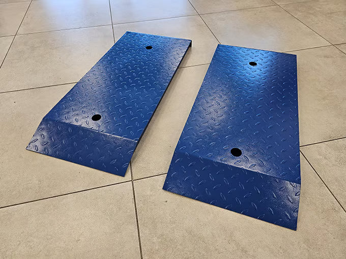 Scissor Hoist Low Vehicle Ramps